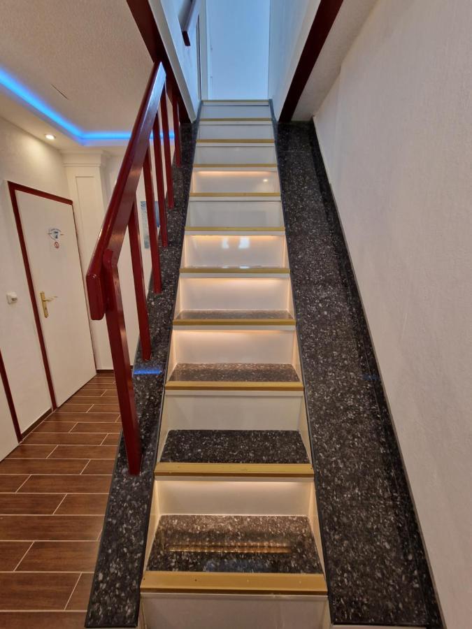Hotel Kenny&Henry Cuxhaven Buitenkant foto