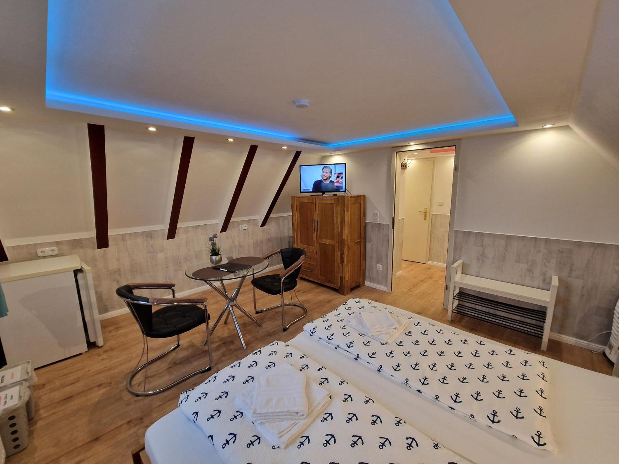 Hotel Kenny&Henry Cuxhaven Buitenkant foto