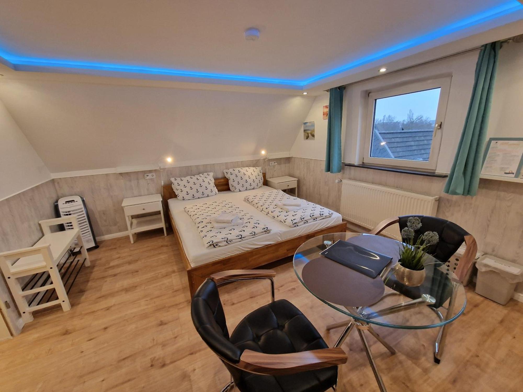 Hotel Kenny&Henry Cuxhaven Buitenkant foto