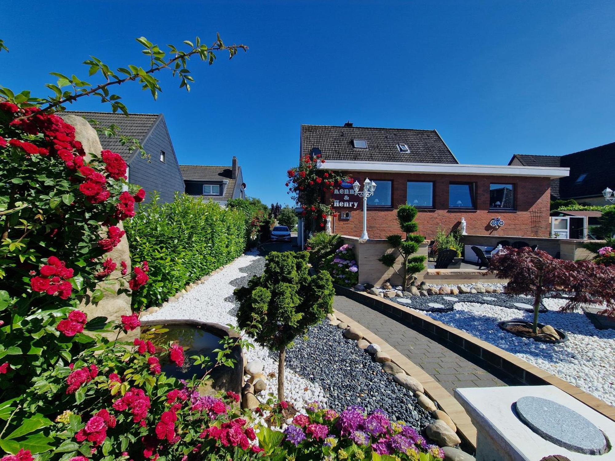 Hotel Kenny&Henry Cuxhaven Buitenkant foto